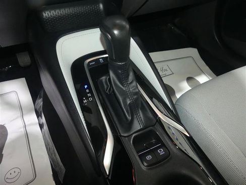 Used 2022 Toyota Corolla SE FWD image 37