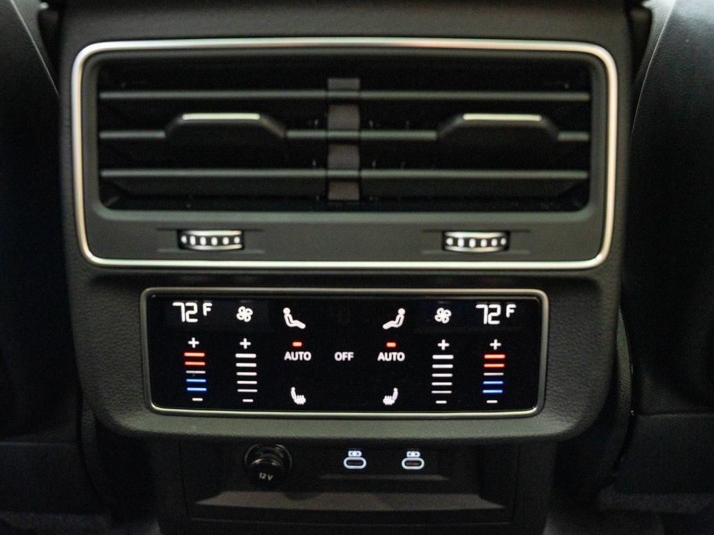 Used 2026 Audi Q7 3.0T Prestige AWD/4WD image 41