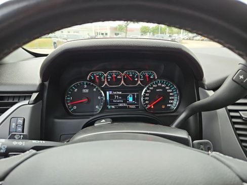 Used 2017 Chevrolet Tahoe LT RWD image 9