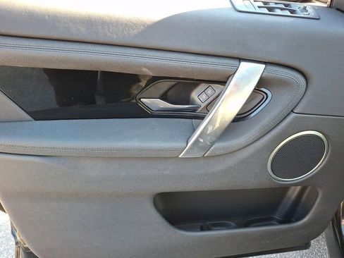 Used 2021 Land Rover Discovery Sport S image 15