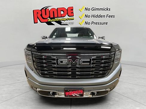 Used 2025 GMC Sierra 1500 Denali Ultimate AWD/4WD image 9