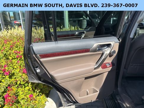 Used 2018 Lexus GX 460 Luxury image 25