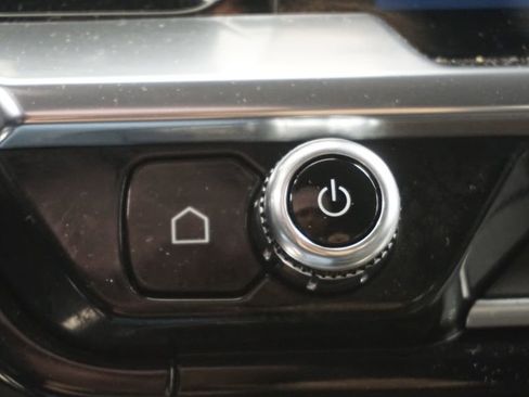 Used 2024 GMC Sierra 1500 Elevation image 52