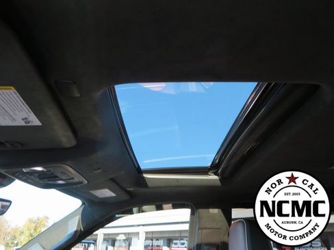 Used 2024 GMC Sierra 3500 Denali Ultimate image 36