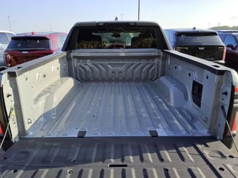 Used 2026 GMC Sierra EV Elevation w/ LPO, Elevation Dark Package AWD/4WD image 6