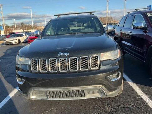 Used 2018 Jeep Grand Cherokee Limited image 13