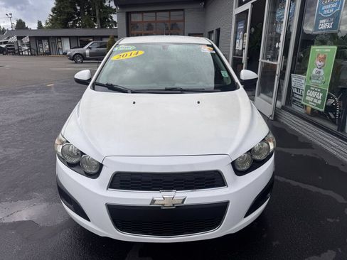 Used 2014 Chevrolet Sonic LS FWD image 3