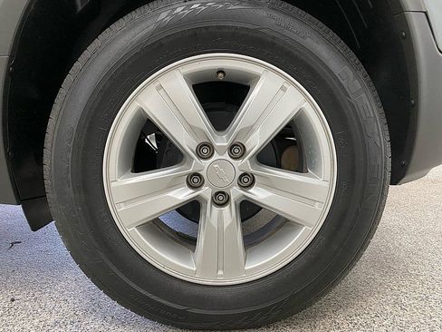 Used 2020 Chevrolet Trax LT w/ LT Convenience Package image 24