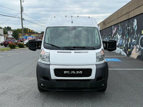 Used 2021 RAM ProMaster 2500 w/ Convenience Group FWD image 2
