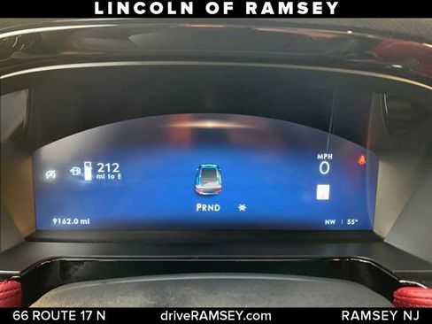 Used 2024 Lincoln Corsair Reserve w/ Equipment Group 201A image 17