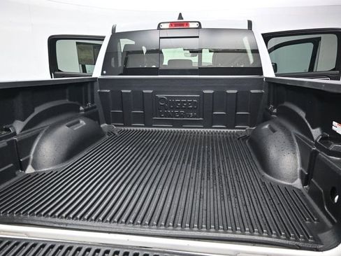 Used 2025 RAM 1500 Laramie image 10