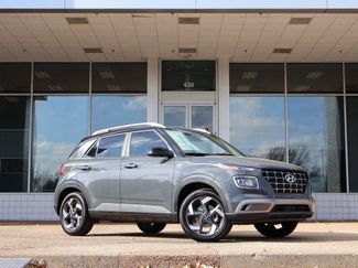 New 2026 Hyundai Venue SEL video 2