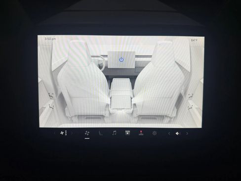 Used 2024 Tesla Cybertruck AWD Crew Cab image 18