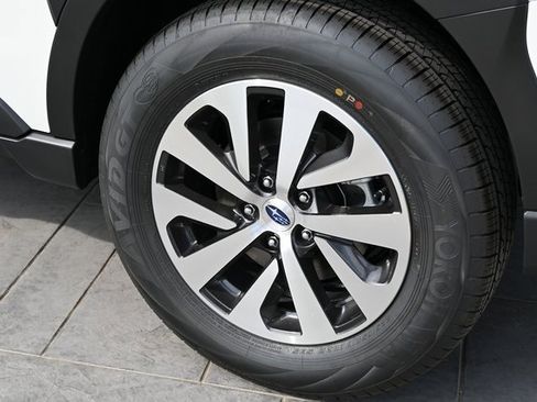 New 2025 Subaru Outback Premium image 12