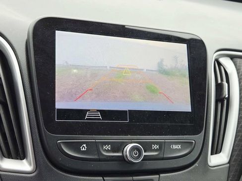 Used 2025 Chevrolet Malibu LT FWD image 22