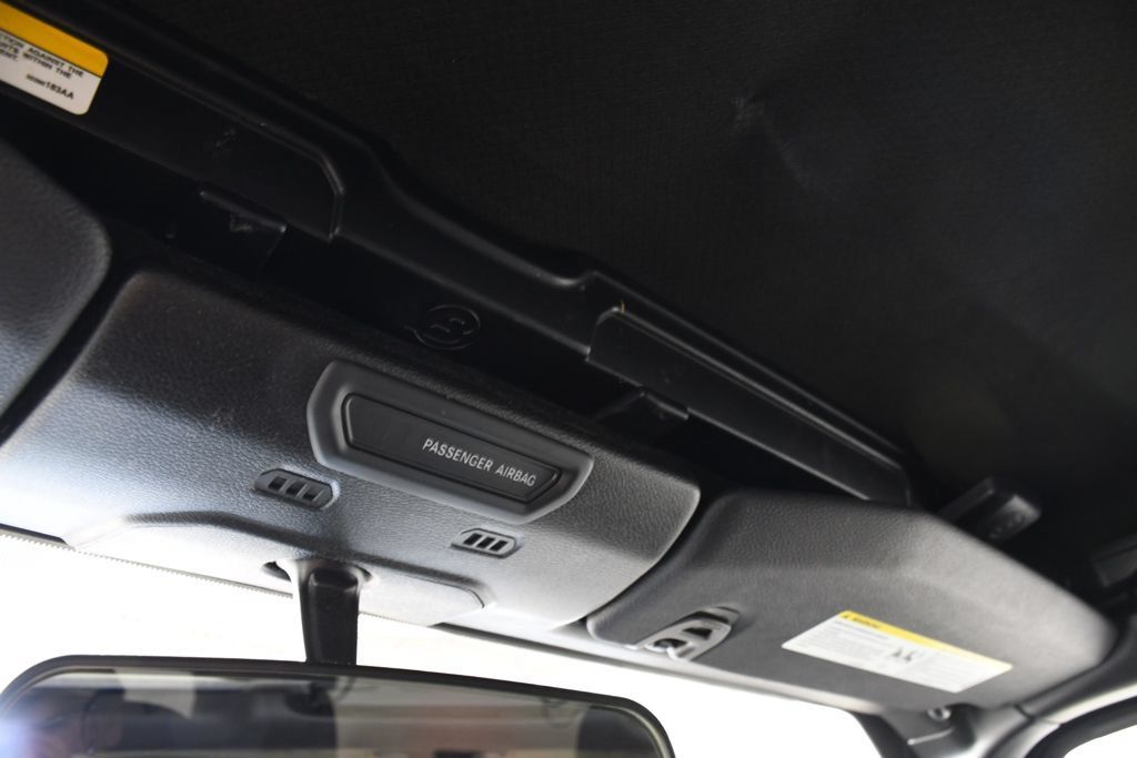 Used 2018 Jeep Wrangler Unlimited Sport S AWD/4WD image 32