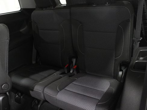 Used 2023 GMC Acadia SLE w/ Driver Convenience Package image 20