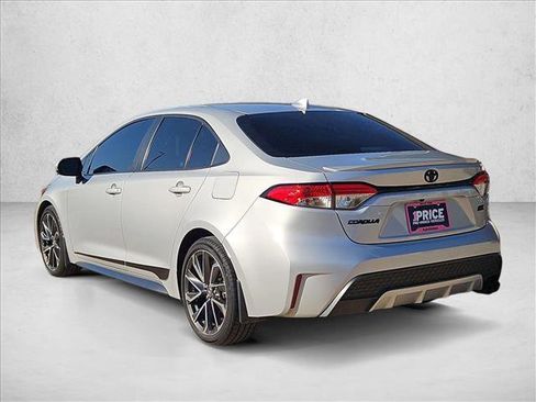 Used 2022 Toyota Corolla SE image 8
