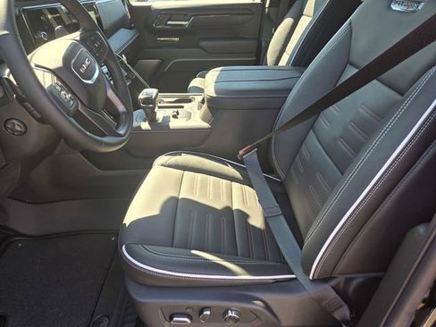 New 2026 GMC Sierra 1500 AT4X AWD/4WD image 11