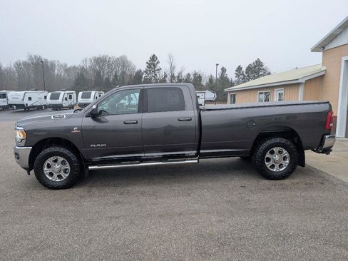 Used 2021 RAM 3500 Big Horn w/ Level 2 Equipment Group AWD/4WD image 8
