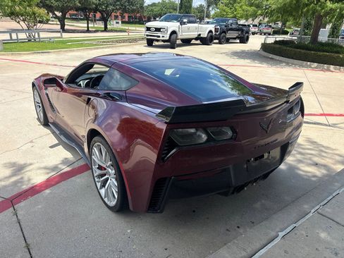 Used 2018 Chevrolet Corvette Z06 RWD image 6
