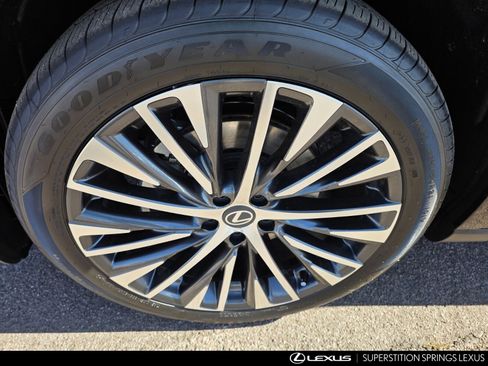 New 2026 Lexus RX 350 image 10