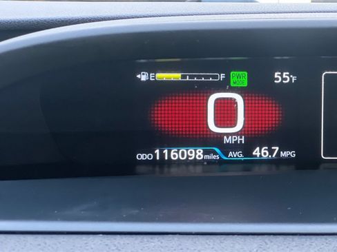 Certified 2021 Toyota Prius Prime Limited w/ Carpet Mat Package (TMS) image 30