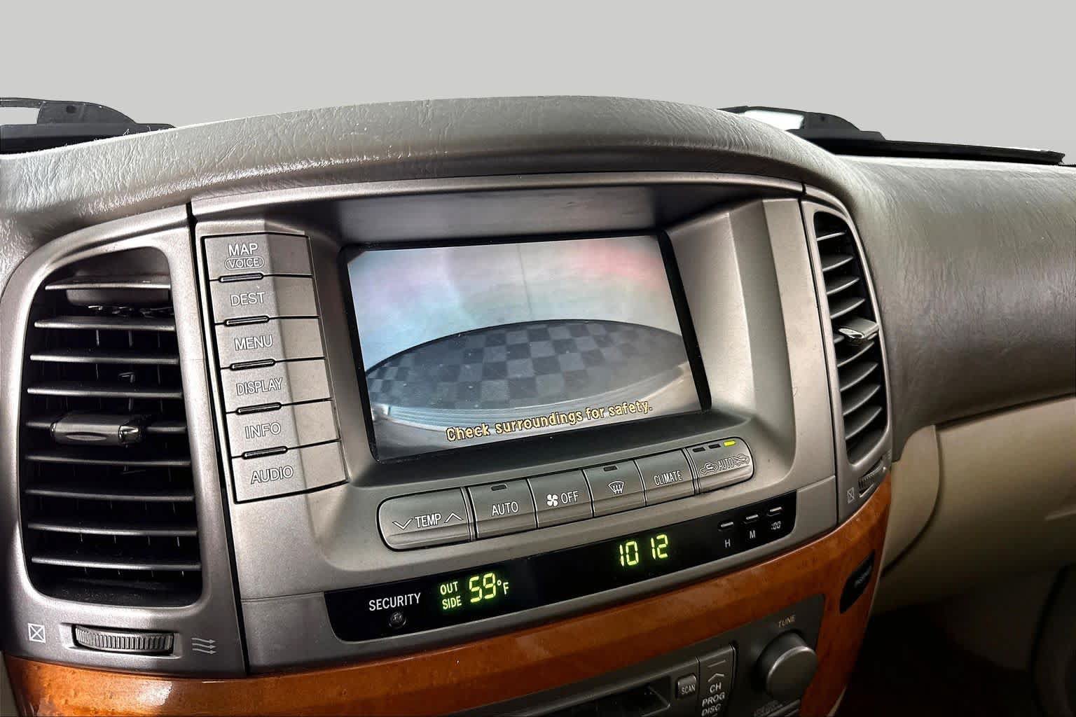 Used 2005 Lexus LX 470 4WD image 24