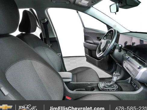 Used 2024 Hyundai Kona SEL FWD image 21