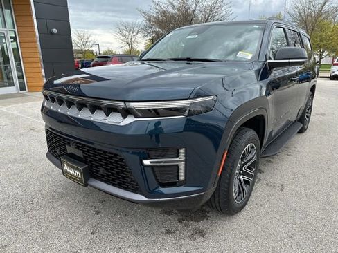 New 2026 Jeep Grand Wagoneer 4WD image 2