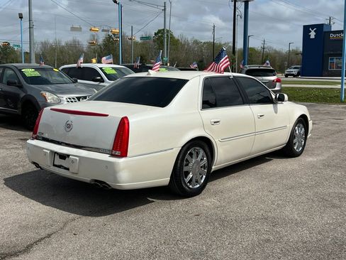 Used 2009 Cadillac DTS Performance image 6