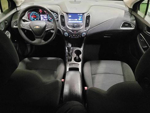 Used 2018 Chevrolet Cruze LT w/ LT Fleet Convenience Package image 22