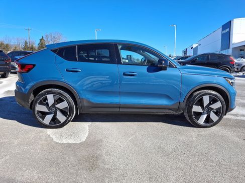 Certified 2023 Volvo C40 P8 Recharge Ultimate image 7