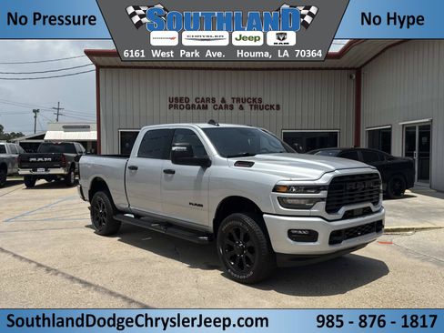 Used 2026 RAM 2500 Big Horn AWD/4WD image 1