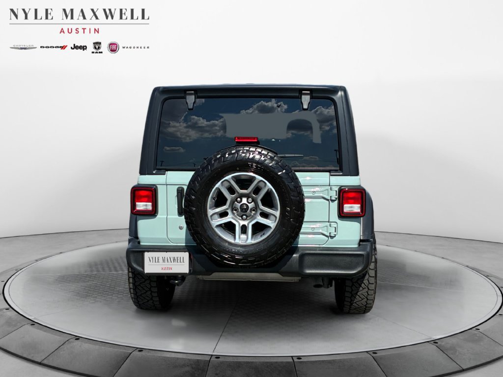 Used 2024 Jeep Wrangler Sport AWD/4WD image 15