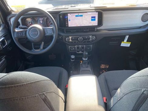 New 2026 Jeep Gladiator Sport image 33