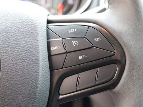 Used 2022 Jeep Cherokee Trailhawk AWD/4WD image 24