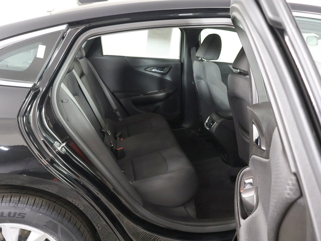 Used 2025 Chevrolet Malibu LT FWD image 30