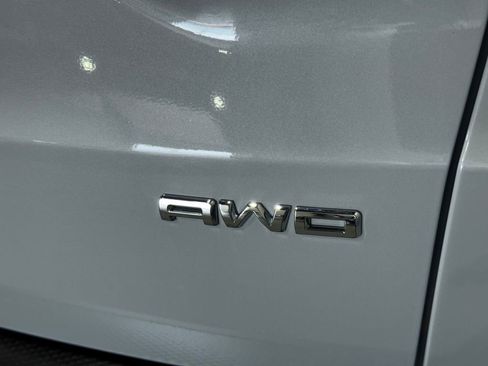 Used 2025 Ford Escape Platinum AWD/4WD image 32
