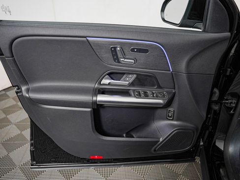 Certified 2023 Mercedes-Benz GLA 250 image 25
