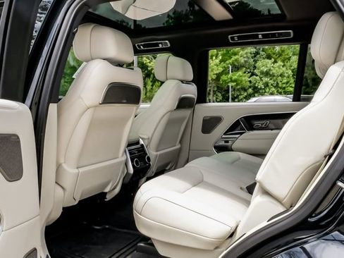 New 2026 Land Rover Range Rover Long Wheelbase Autobiography AWD/4WD image 48