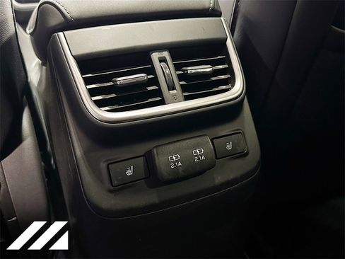Used 2022 Subaru Outback Limited image 28