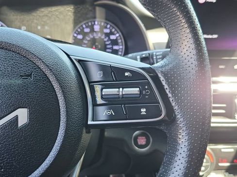 Used 2022 Kia Forte GT-Line w/ GT-Line Technology Package FWD image 8
