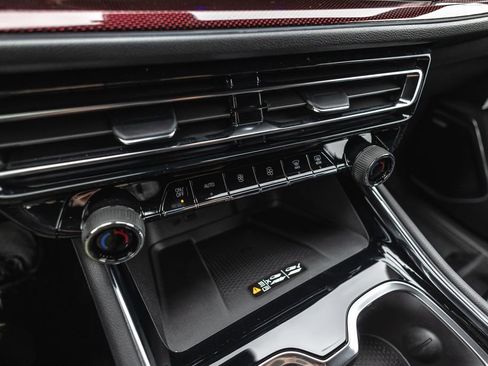 New 2026 Chevrolet Traverse RS w/ LPO, Floor Liner Package image 16