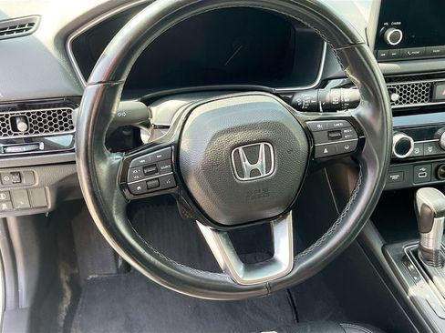 Used 2022 Honda Civic EX-L image 11