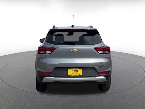 Used 2025 Chevrolet TrailBlazer LT FWD image 12