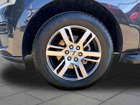 Certified 2024 Ford Expedition Max XLT AWD/4WD image 11