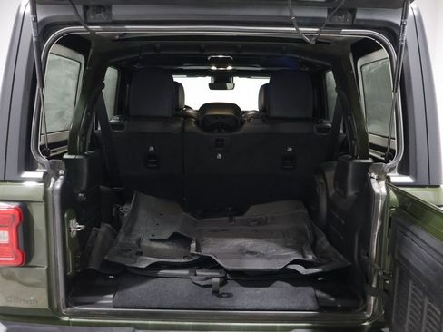 Used 2021 Jeep Wrangler Unlimited Rubicon image 19