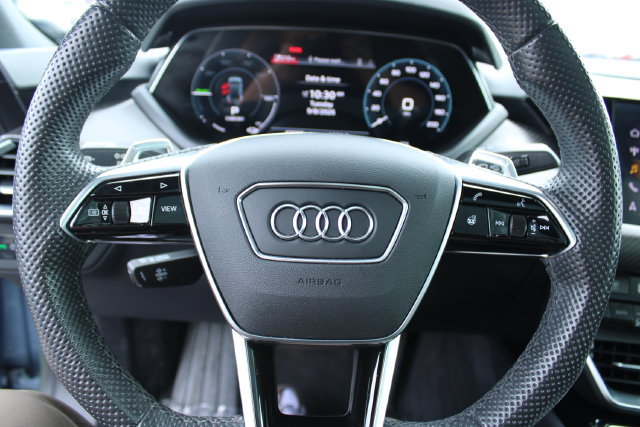 Used 2023 Audi e-tron GT Premium Plus w/ Performance Package AWD/4WD image 19