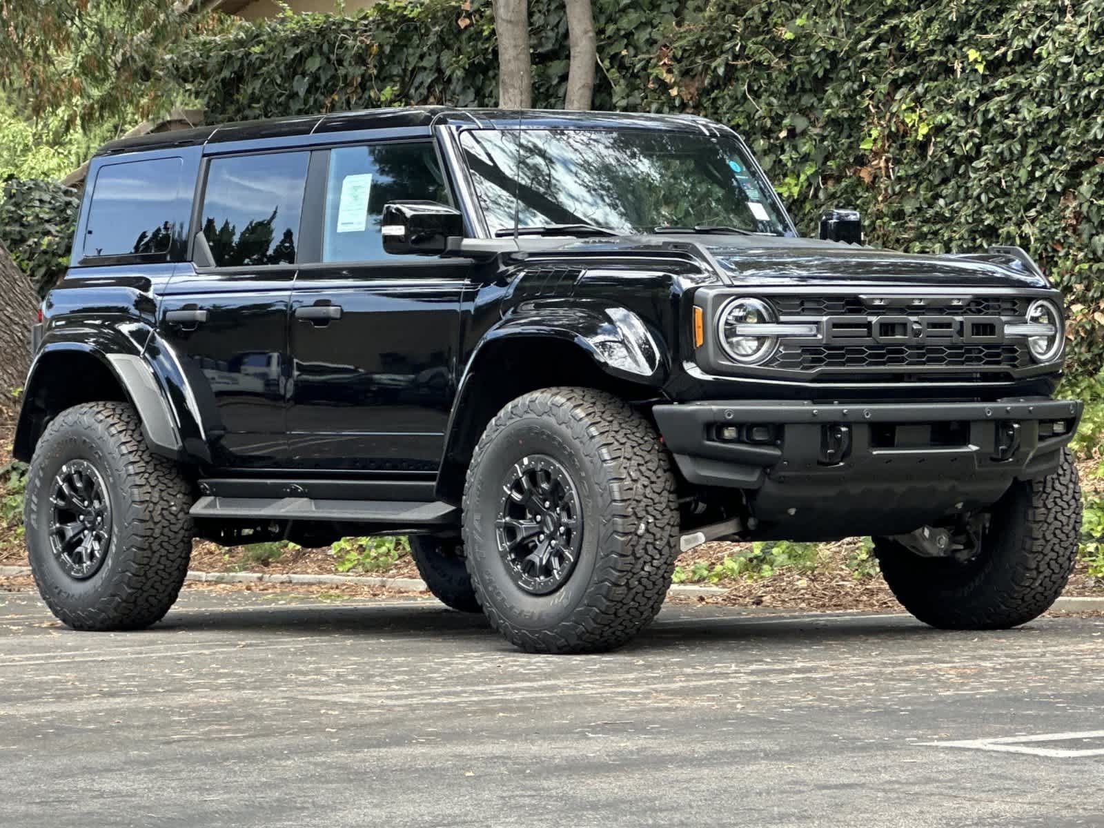 New 2026 Ford Bronco Raptor AWD/4WD image 9